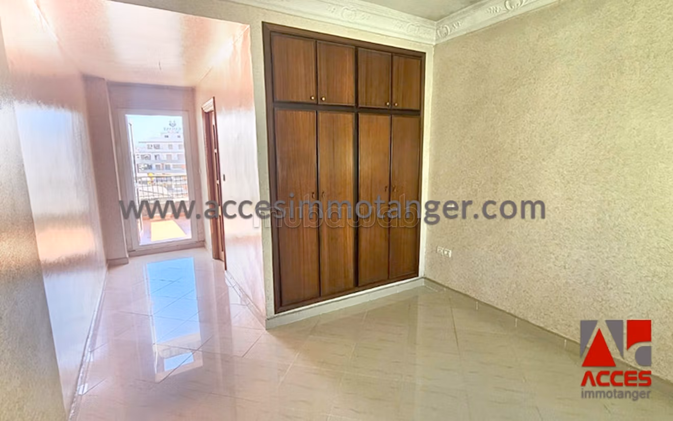 Apartamento con Terraza en Venta