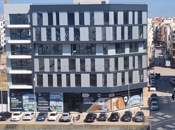 Oficina de ciudad – casa finance city