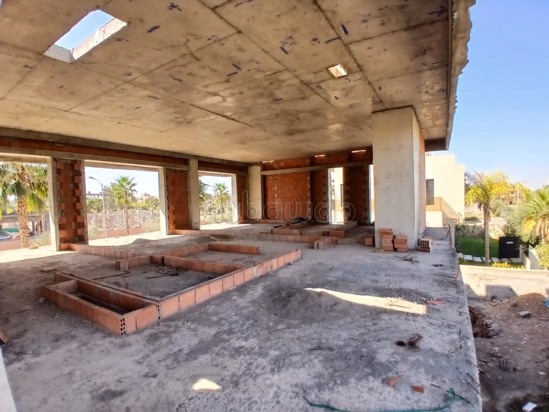 Villa semi terminada en venta Mysk Marrakech