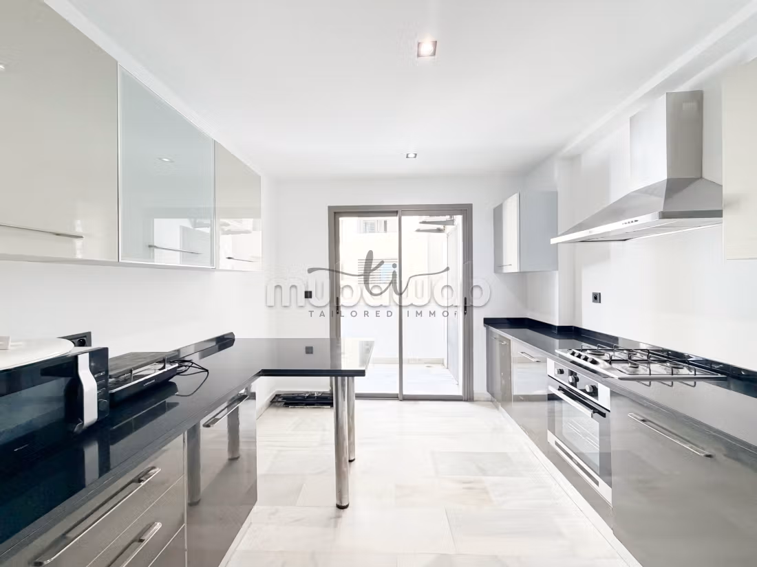 Appartement 157 m² à Ain Diab — 27
