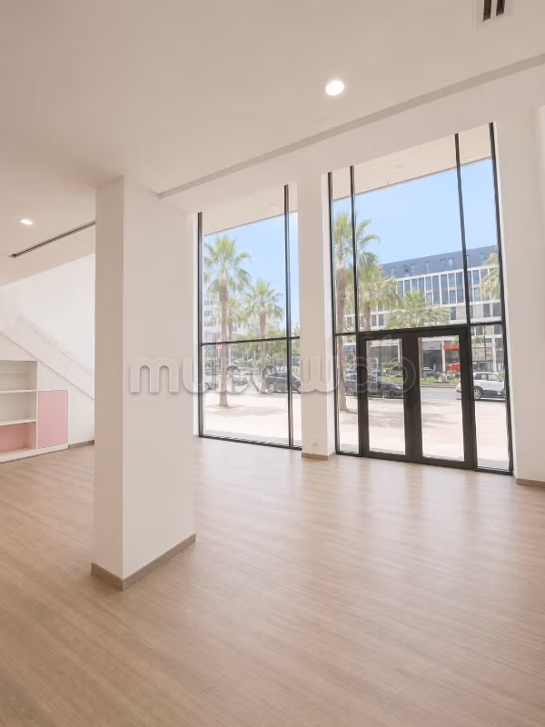 Local commercial 200 m² Hay Riad Rabat