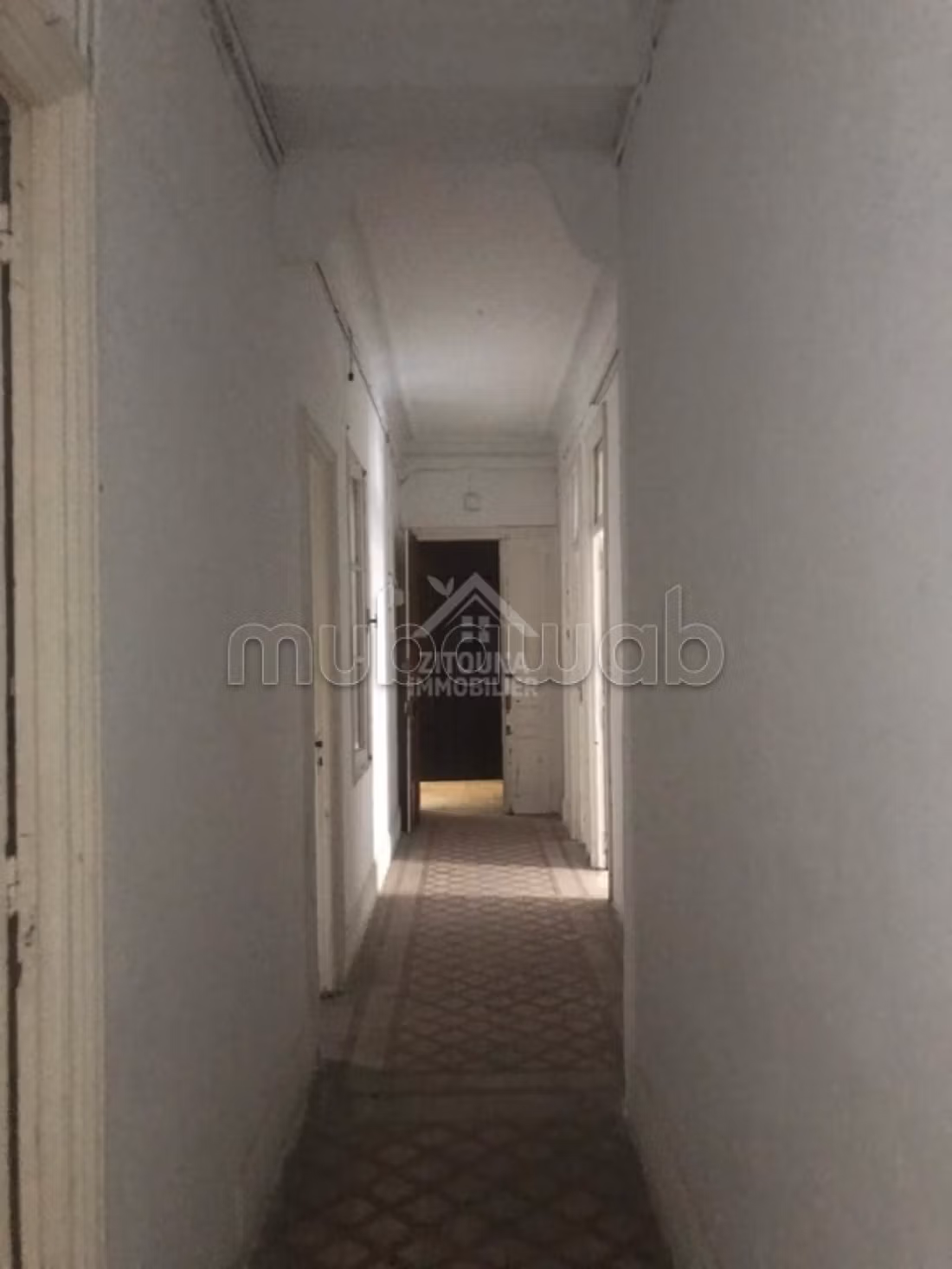 For sale an apartment in downtown Tunis