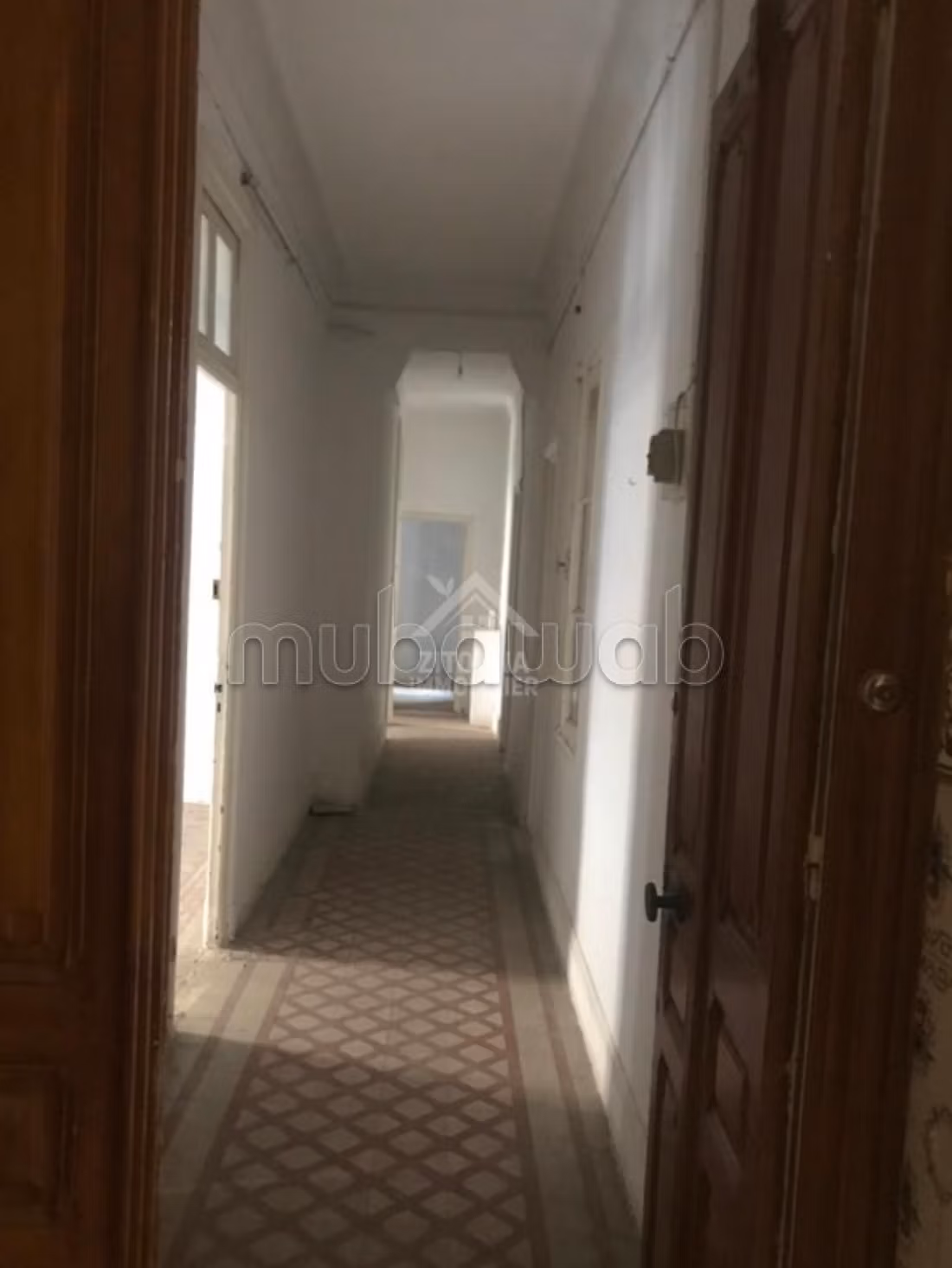 For sale an apartment in downtown Tunis
