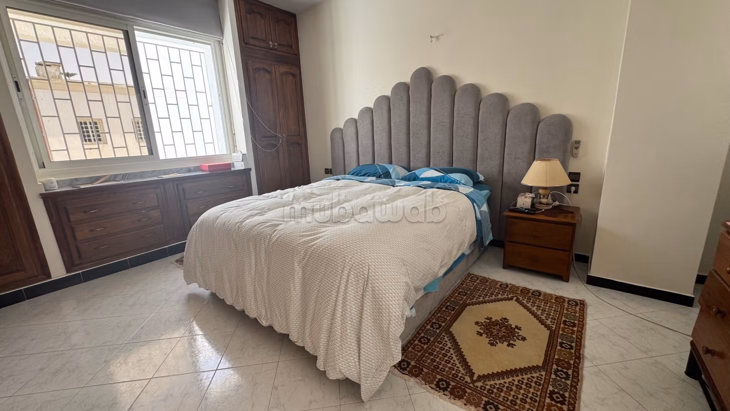 Magnifica villa in vendita a Dar Bouazza nel quartiere Nawrass. 3 camere. Terrazza e giardino