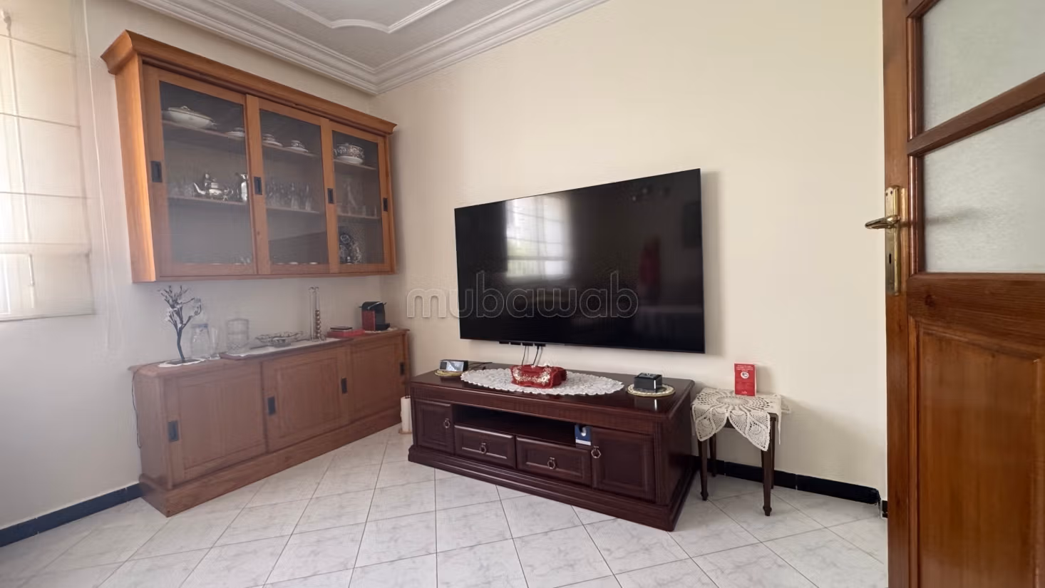 Magnifica villa in vendita a Dar Bouazza nel quartiere Nawrass. 3 camere. Terrazza e giardino