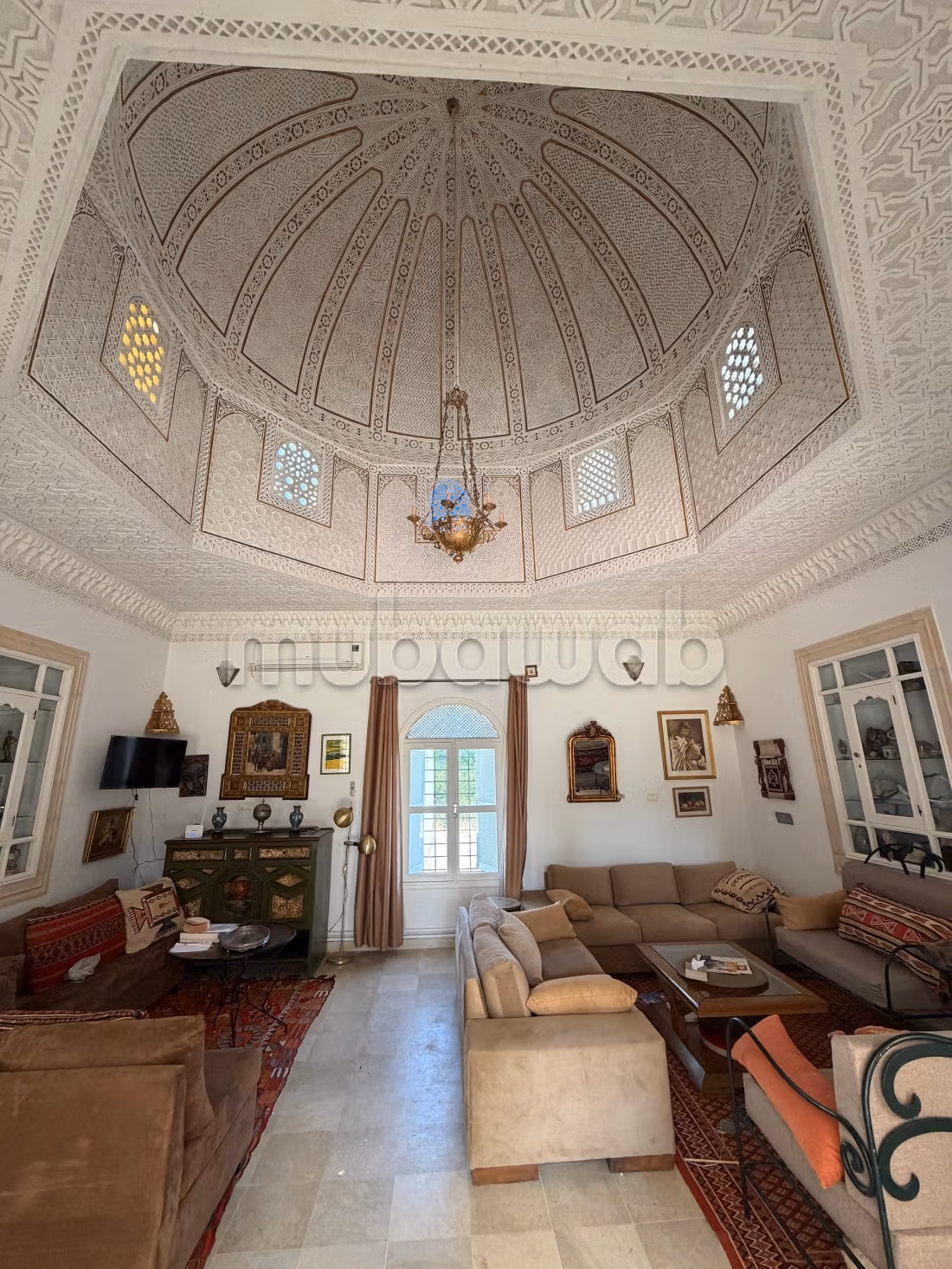 Maison d'hôte Mornag et son Immense Jardin