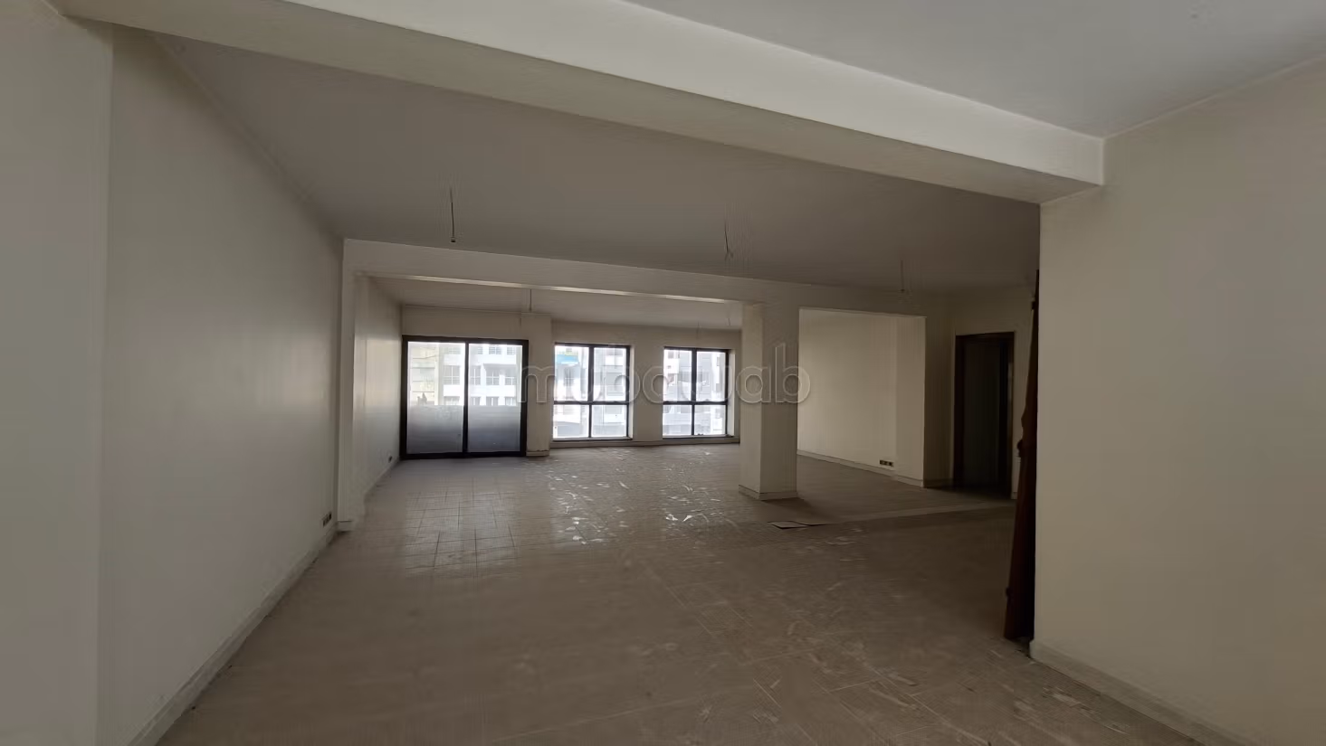 Bureau 100 m² Zerktouni Anfa Benkaddour
