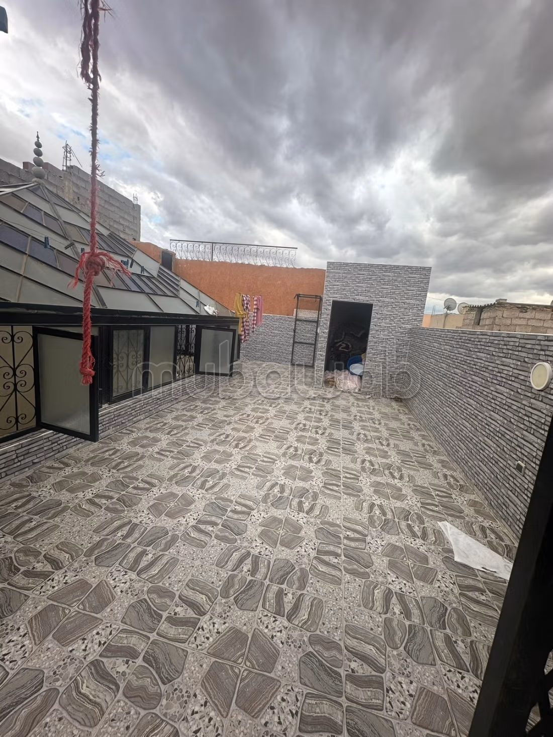 Beau riad 5 chbs de 130 m2 au sol bab Doukkala