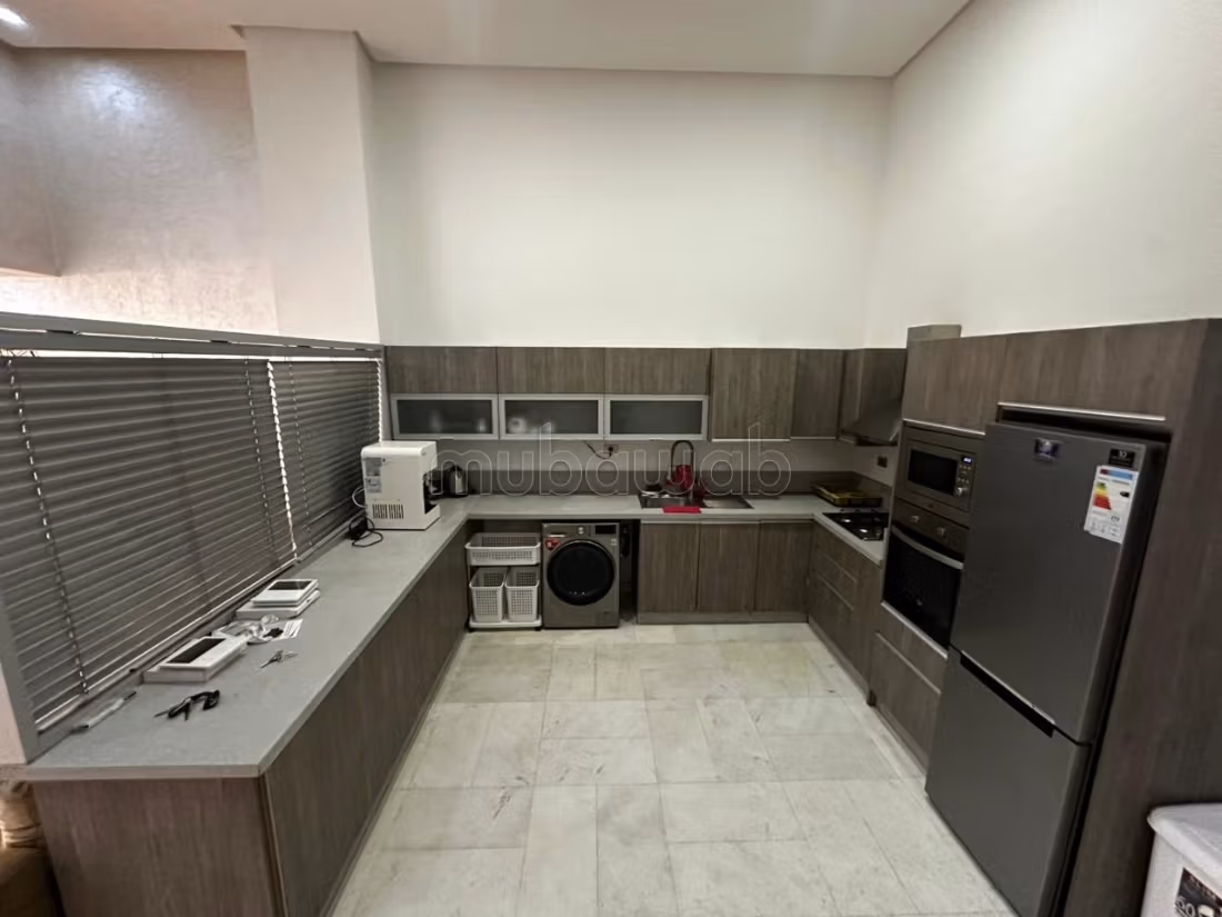 Appartement à vendre à Tantonville. 
1 Pièce. 
Bien meublé — 2