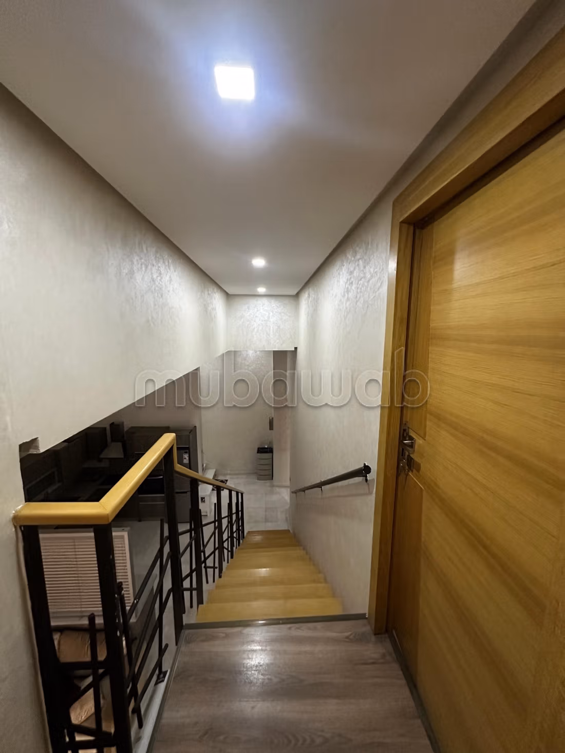 Appartement à vendre à Tantonville. 
1 Pièce. 
Bien meublé — 6