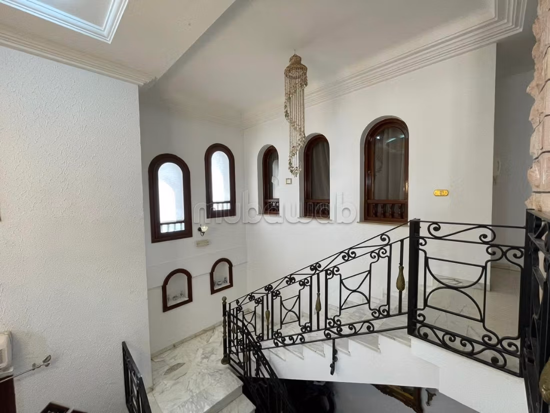 A vendre: Villa de Luxe à La Soukra