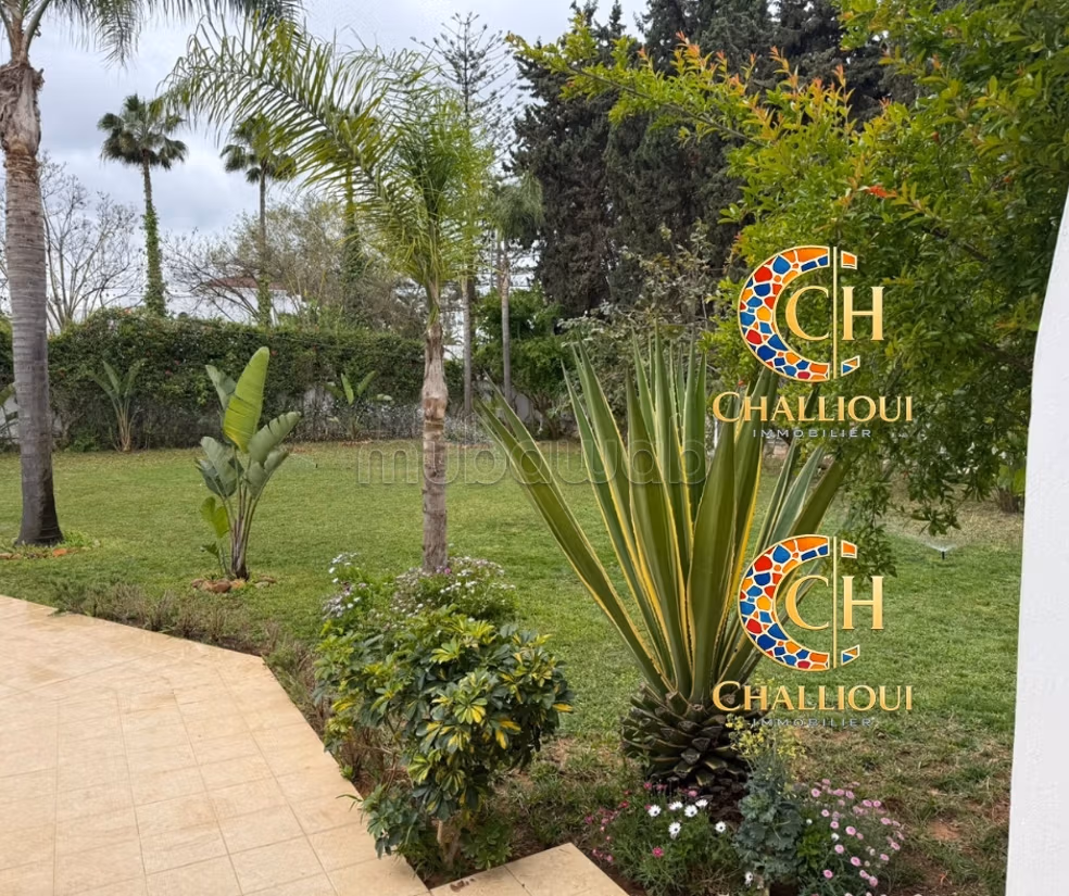 Location Renovated Villa in Souissi