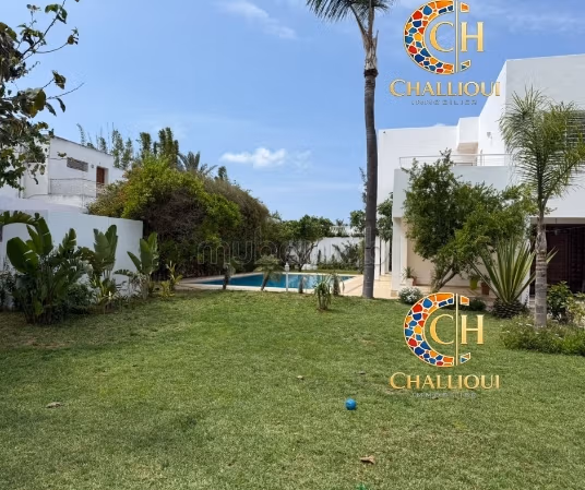 Location Villa Vide Renovée à Souissi
