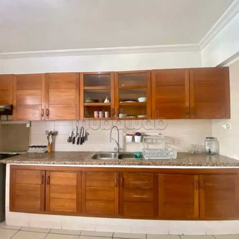 Appartamento in Affitto di 161.0 m² a Casablanca, La Gironde