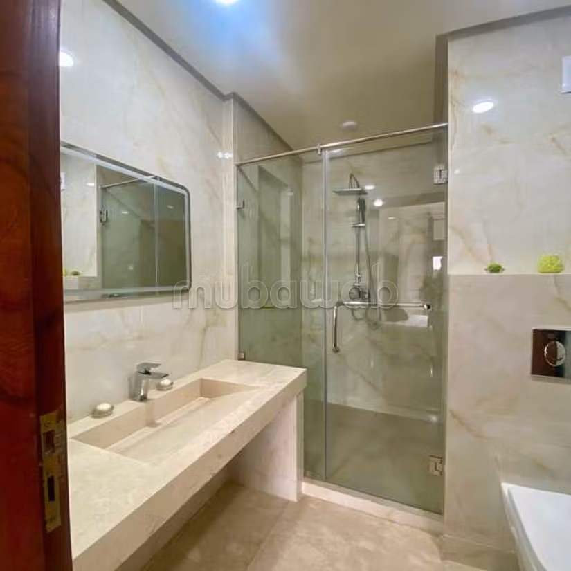 Appartamento in Affitto di 161.0 m² a Casablanca, La Gironde