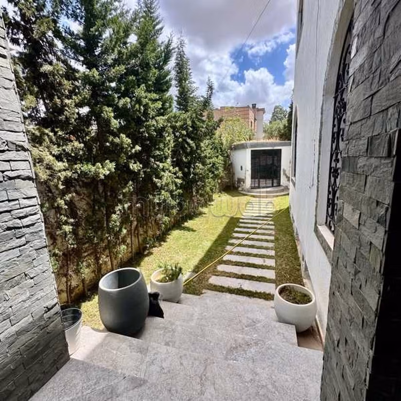 Villa en Venta de 629.0 m² en Casablanca, Sidi Maarouf