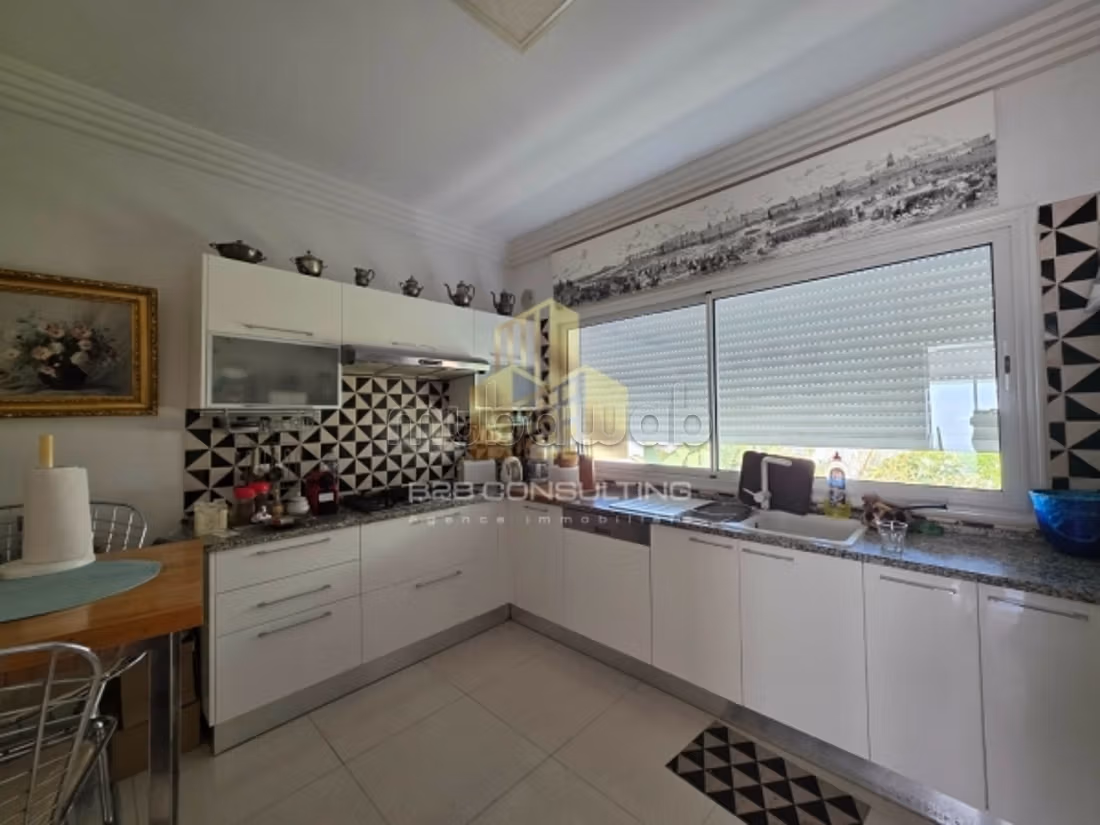 Location une villa s 4 a gammarth