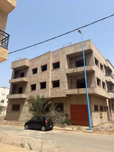شقة رائعة للبيع في نوڤسير. المساحة 171 م². تراس جميل
