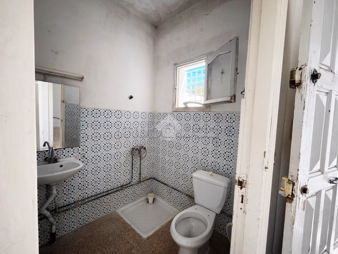 Semi-detached villa for sale
