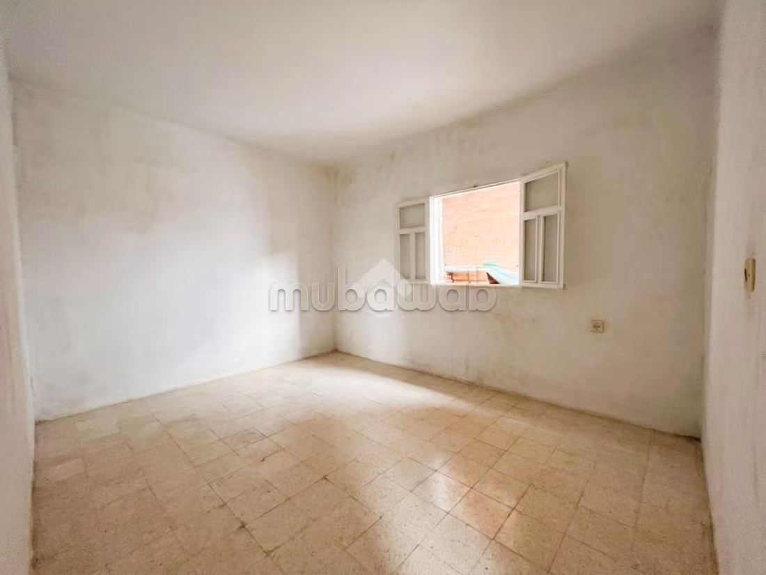 Semi-detached villa for sale