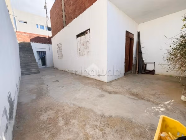 Semi-detached villa for sale