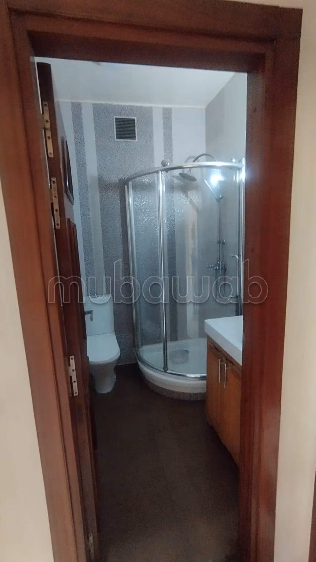 3 bedroom apartment for rent La Gironde empty