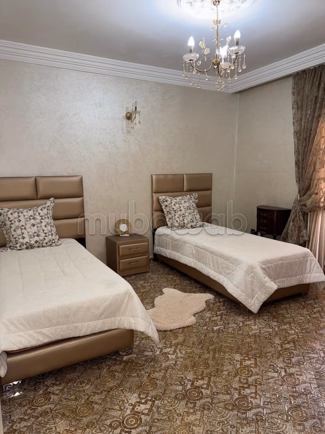 Magnifica Villa con Giardino e Piscina a Targa