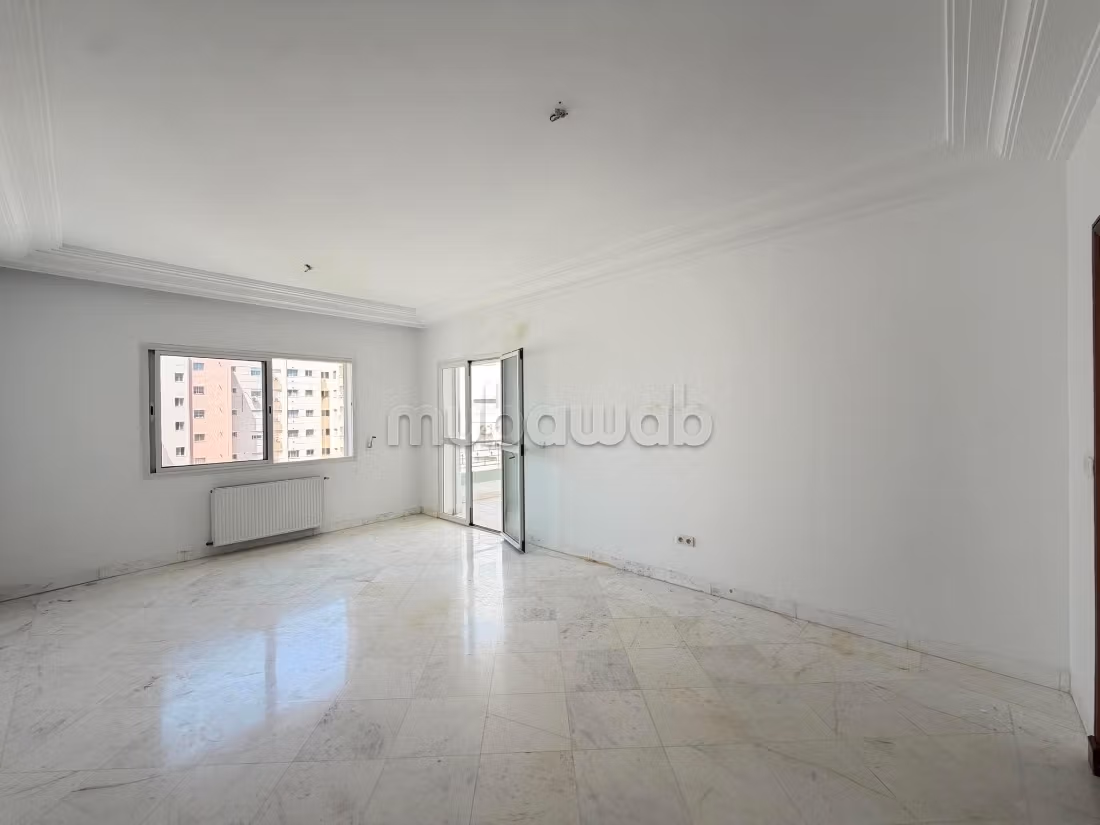 In vendita un appartamento in S4 ad Aouina