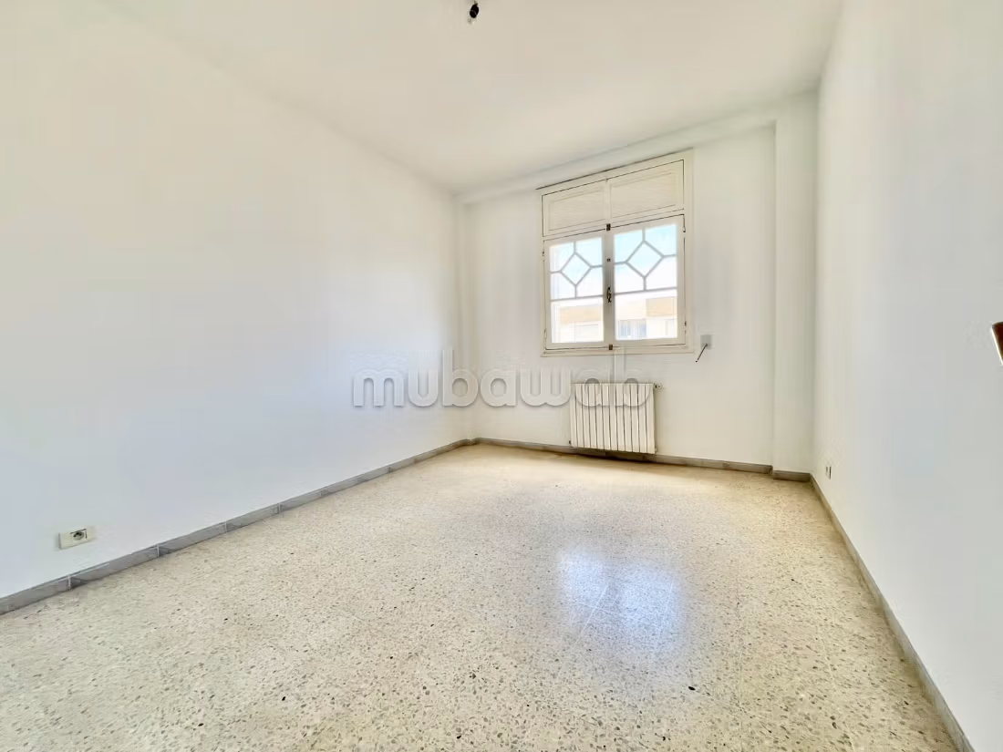 In Vendita: Appartamento S4 a Ain Zaghouen