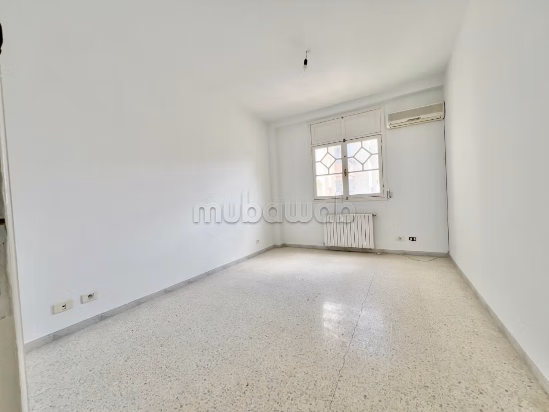 In Vendita: Appartamento S4 a Ain Zaghouen
