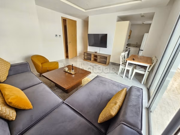 Joli studio en etage eleve
