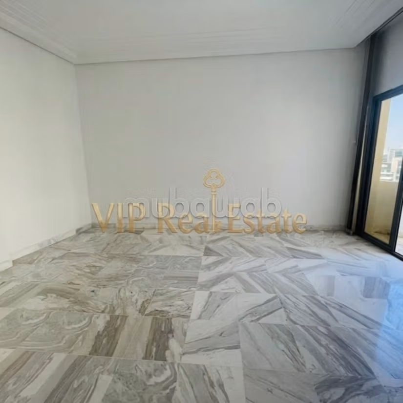 For rent High standard office H1 Lac 2