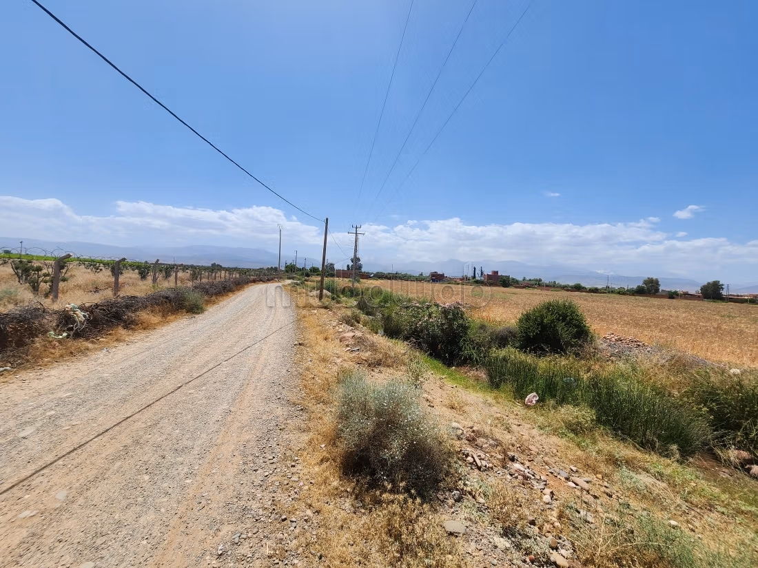 À vendre – exceptionnel terrain titré de 46 738 m² sur la route d’ourika – marrakech