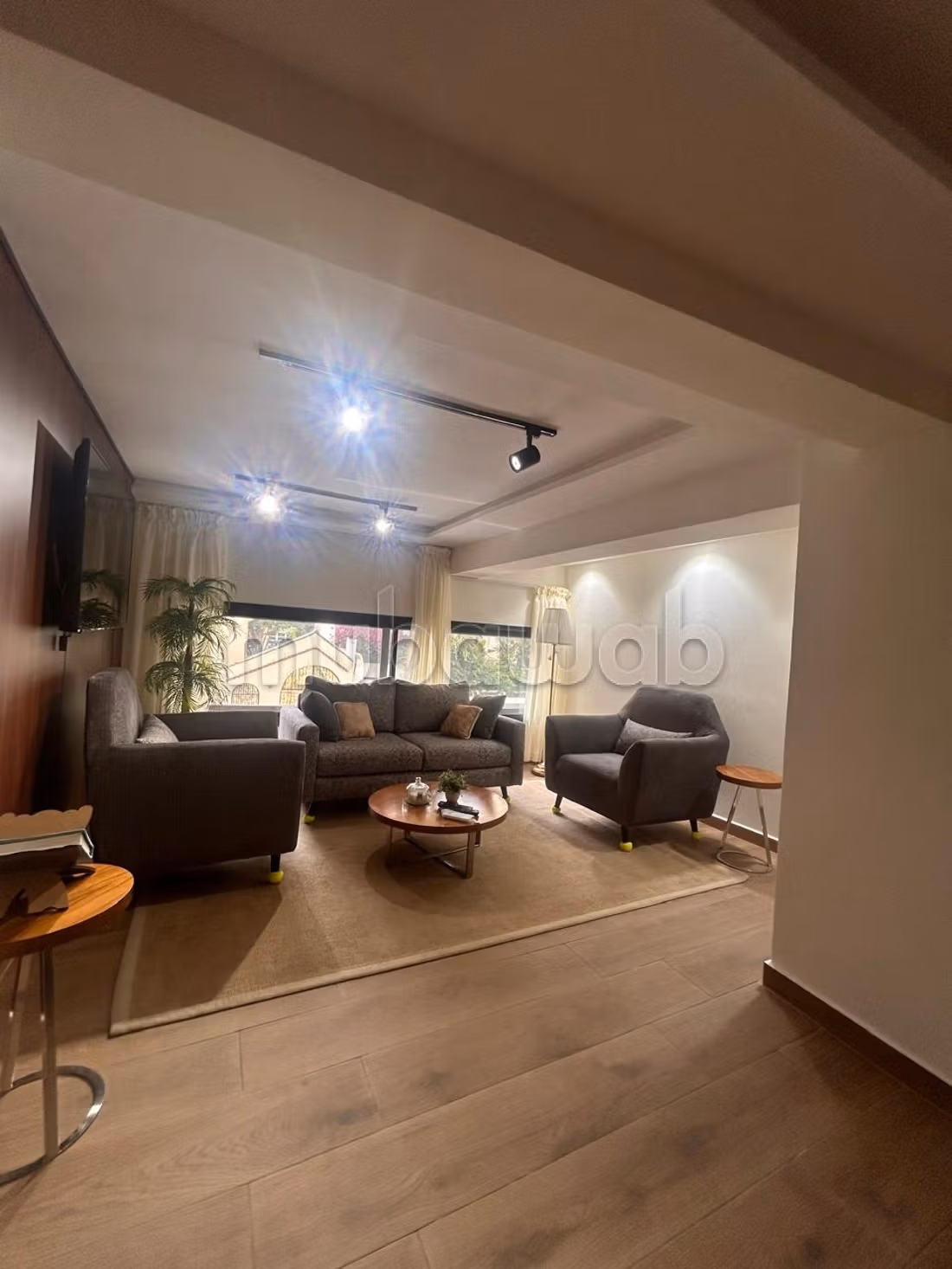 Superbe appartement à louer à Gauthier. 2 pièces. Meublé