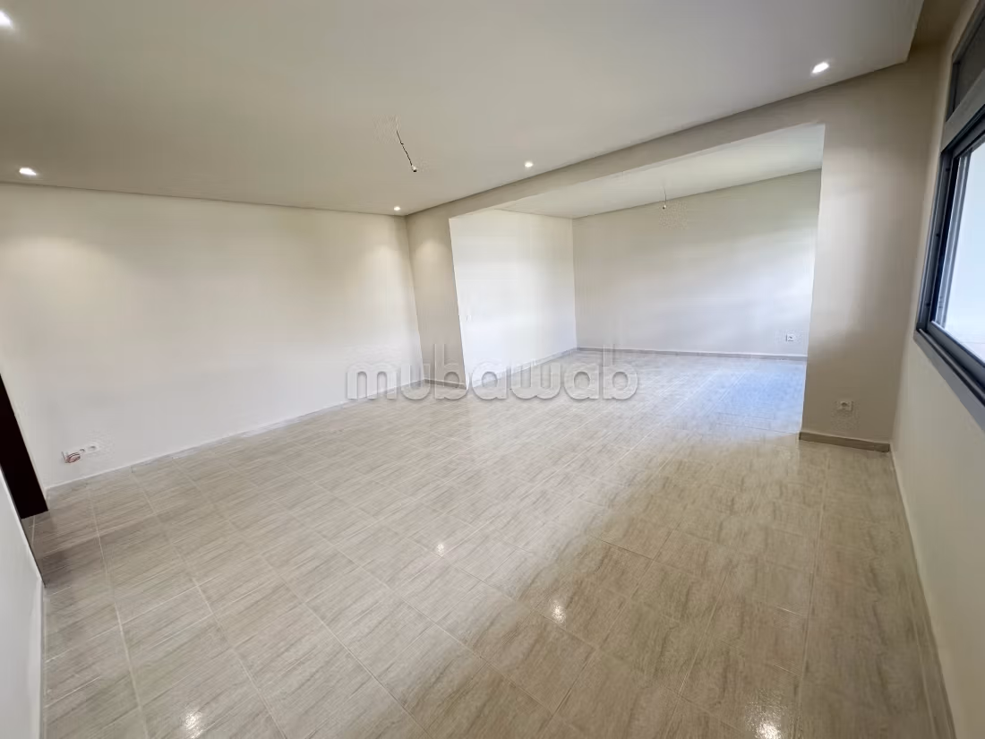 Très bel appartement de 2 chambres neuf jamais habité à la location sur Moulay youssef — 3