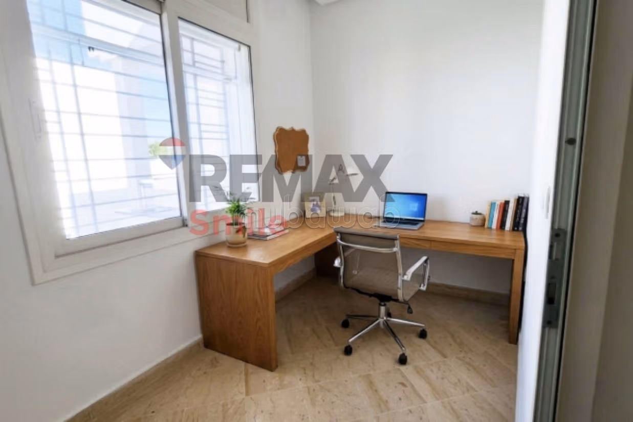 Villa Bureautique 242 m² – Lac 2 Proche MSB