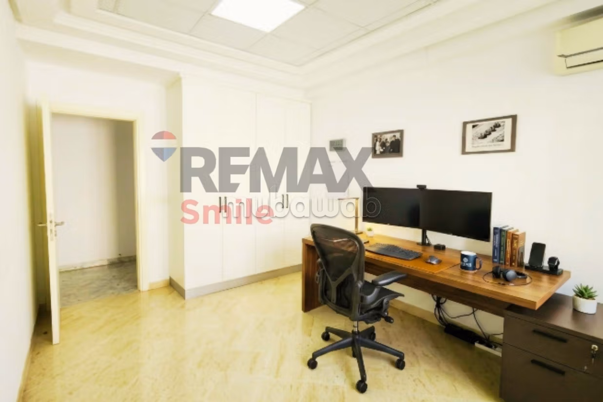 Villa Bureautique 242 m² – Lac 2 Proche MSB