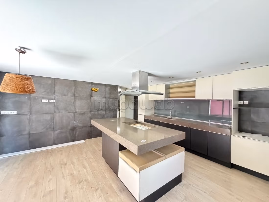 A vendre villa de prestige à El Menzah 1