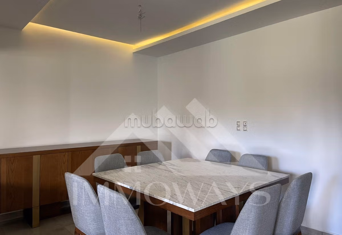 Villa S4 con Giardino in Affitto a Gammarth