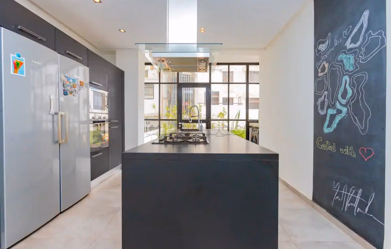 Appartement 201 m² f Racine — 13