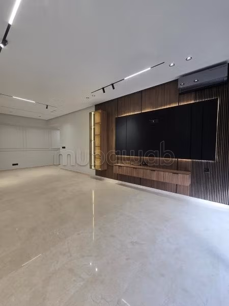 Princesses for rent new apartment 3 bedrooms