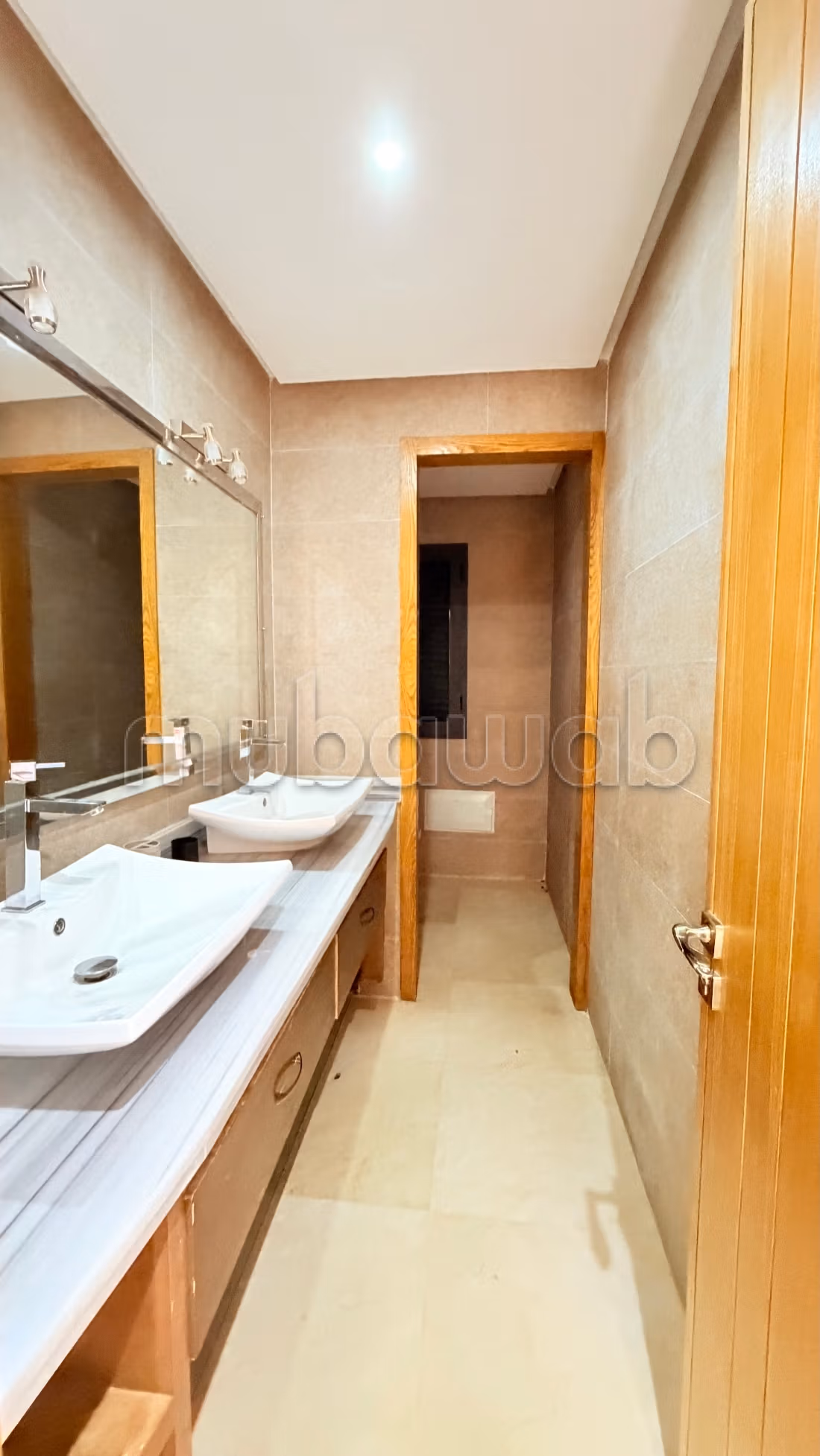 Vente villa de luxe à Route de l'Ourika. 
3 chambres agréables
