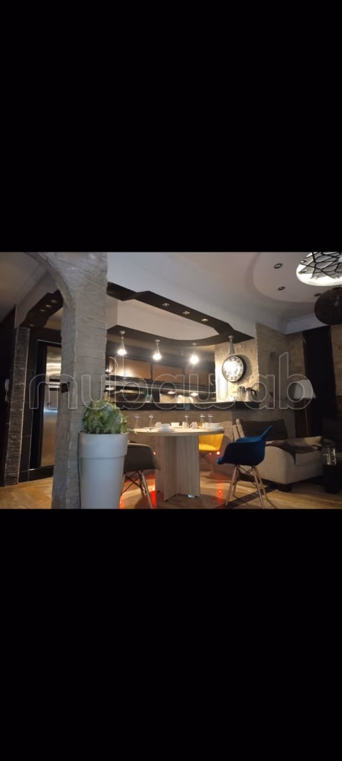 Bureaux à louer à Agdal. Surface de 145 m².
Concierge et climatisation