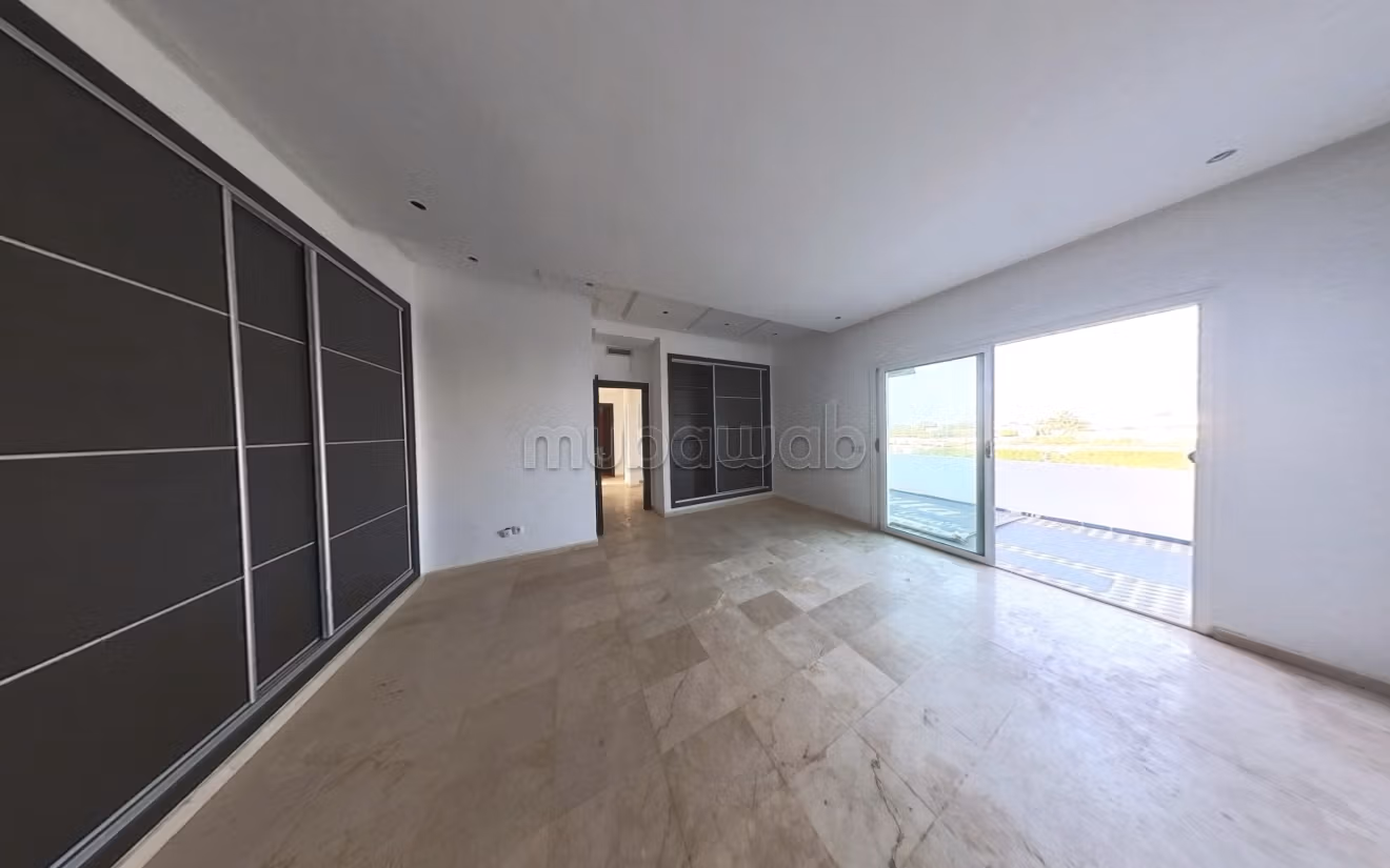 Villa aislada de alto standing en venta – Sidi Rahal
