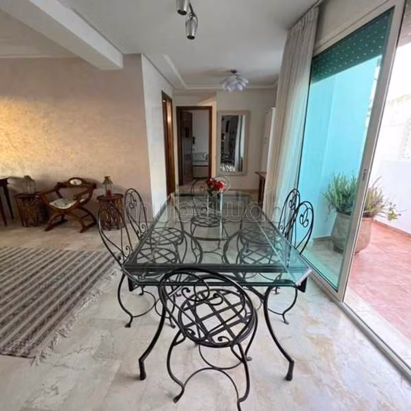 Appartamento in Affitto di 189.0 m² a Casablanca, Maarif