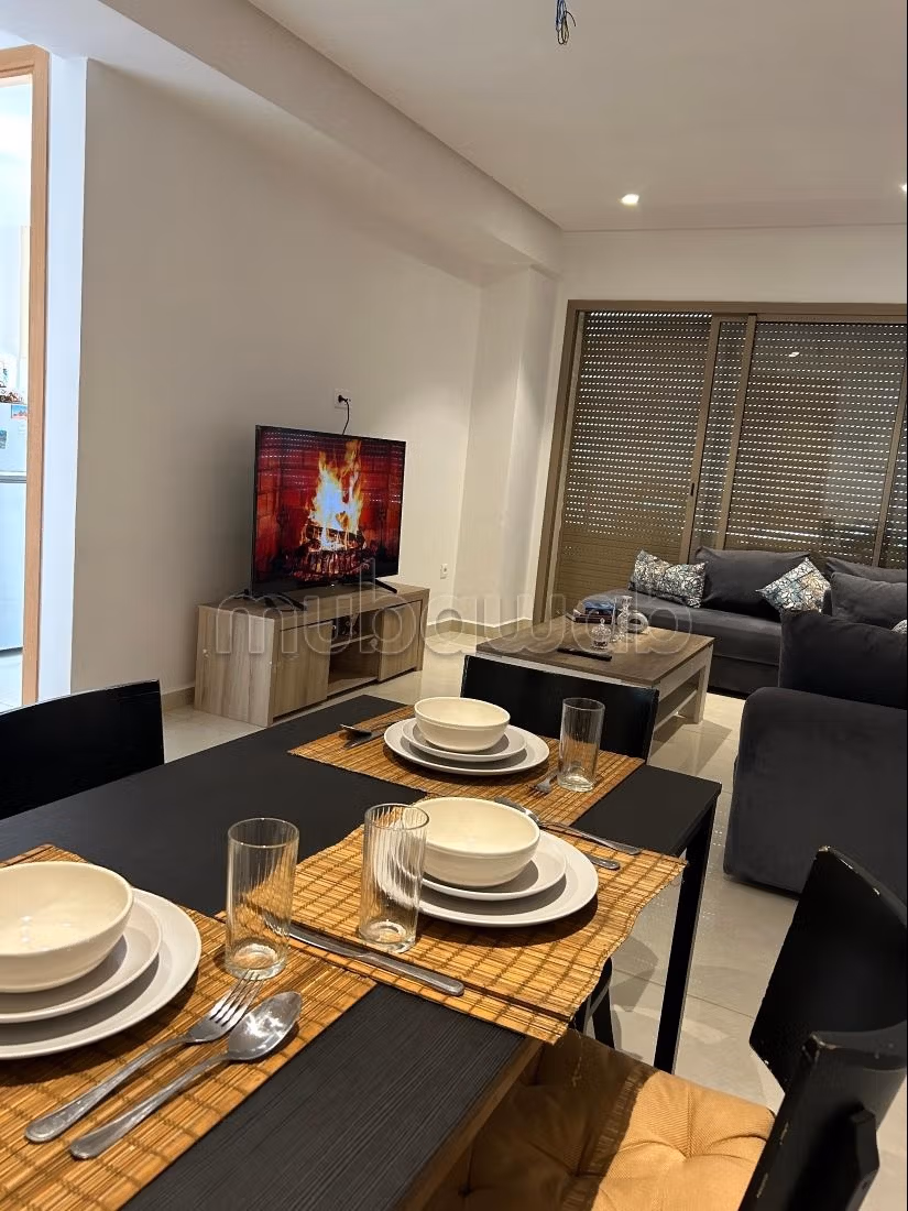 Find an apartment for rent. Surface area 75 m². Well decorated