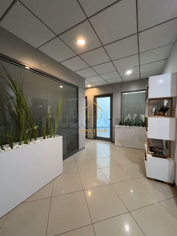 Office for rent in 7 spaces of 190 m² in the North Urban Center
