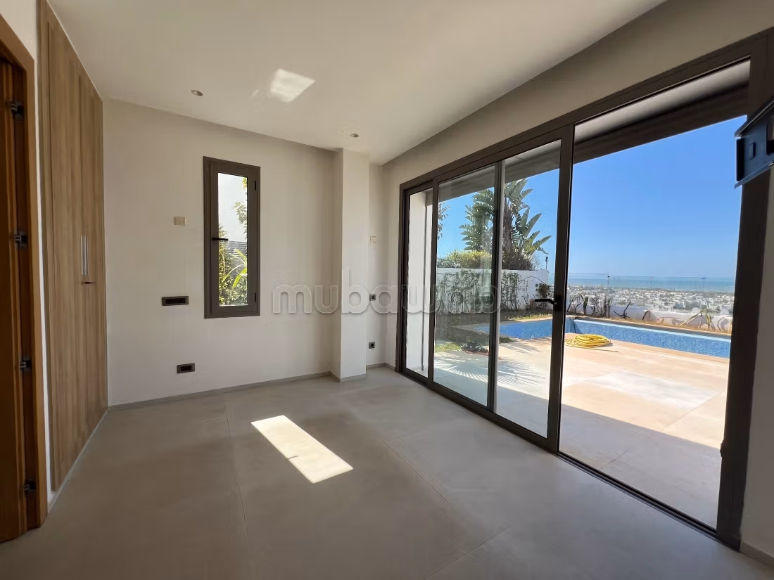 Villa vue sur mer a la vente 
ain diab