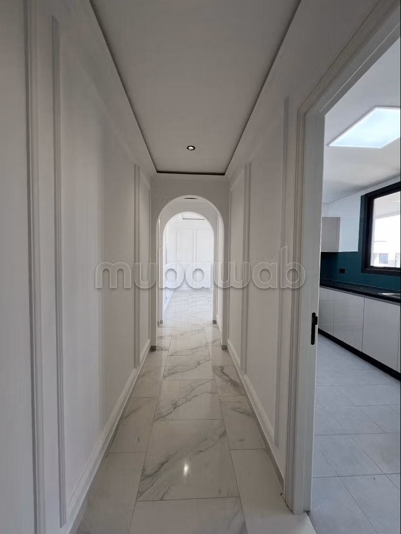 Appartement neuf 3 chambres ain diab — 2