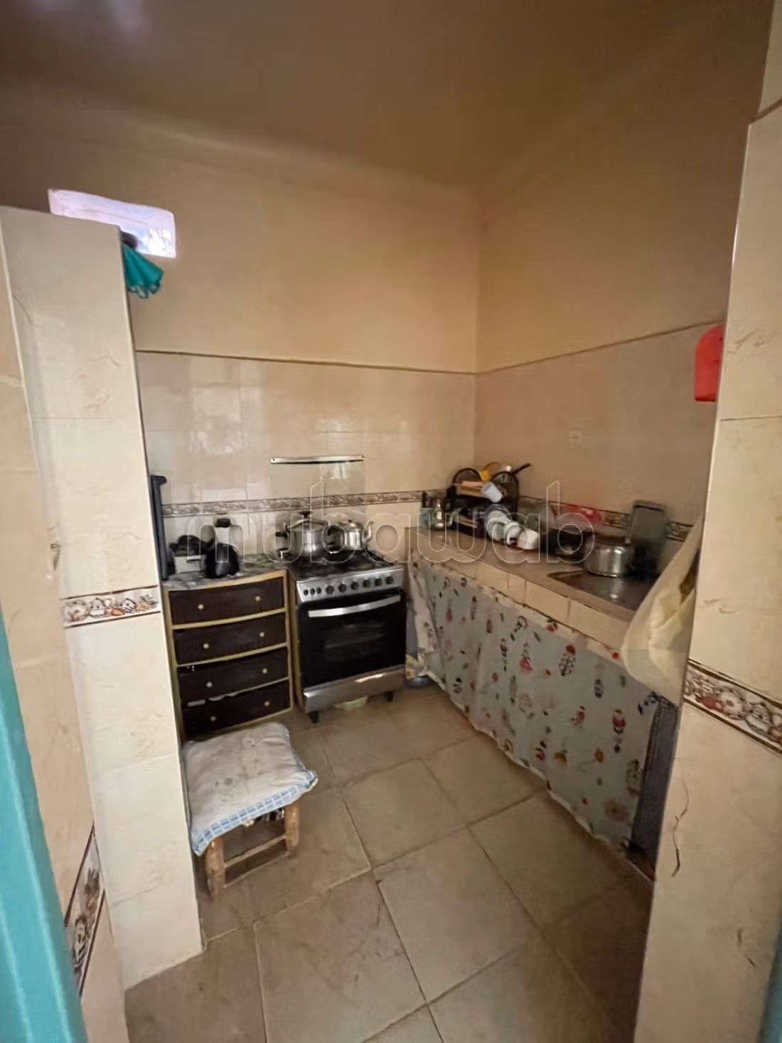 Riad à la vente à El Moukef. Surface de 100 m². Belle terrasse